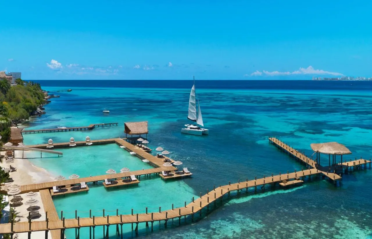Hotel Impression Isla Mujeres By Secrets (Adults Only) Resort